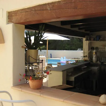 Casa Sobre El Mar, A Beautiful Oasis 1000m From Beach *