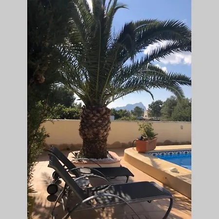 Casa Sobre El Mar, A Beautiful Oasis 1000m From Beach *