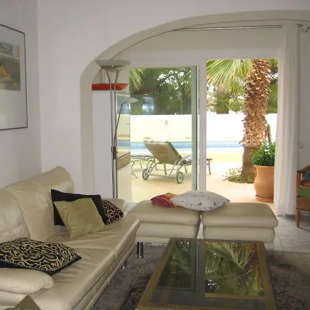 Casa Sobre El Mar, A Beautiful Oasis 1000m From Beach