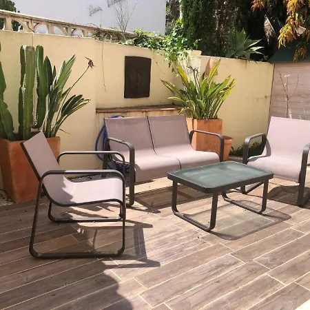 Casa Sobre El Mar, A Beautiful Oasis 1000m From Beach Apartment *